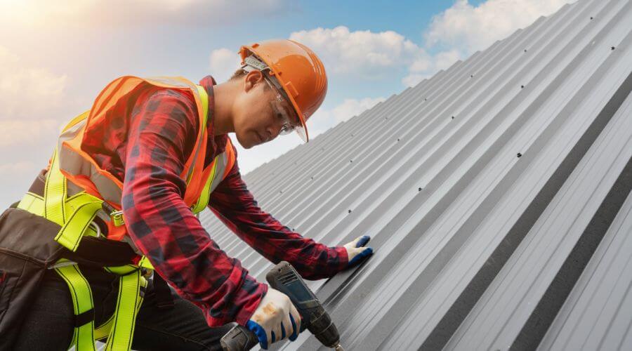 GAF certified roofer in Mcarthur, CA